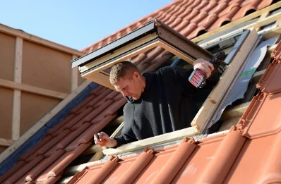 Pose de fenêtres de toit Velux à Jugazan